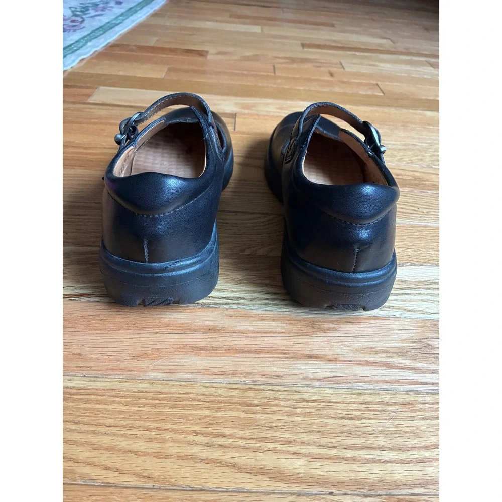 Supremes by Softspots Black Leather Mary Jane Buckle Shoes 8.5W Comfort Walking